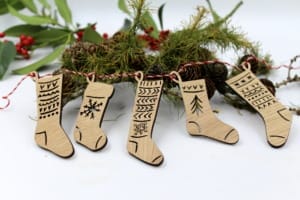 Guirlande strikkede julestrømper