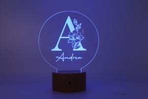 Blomster Bogstav Bordlampe